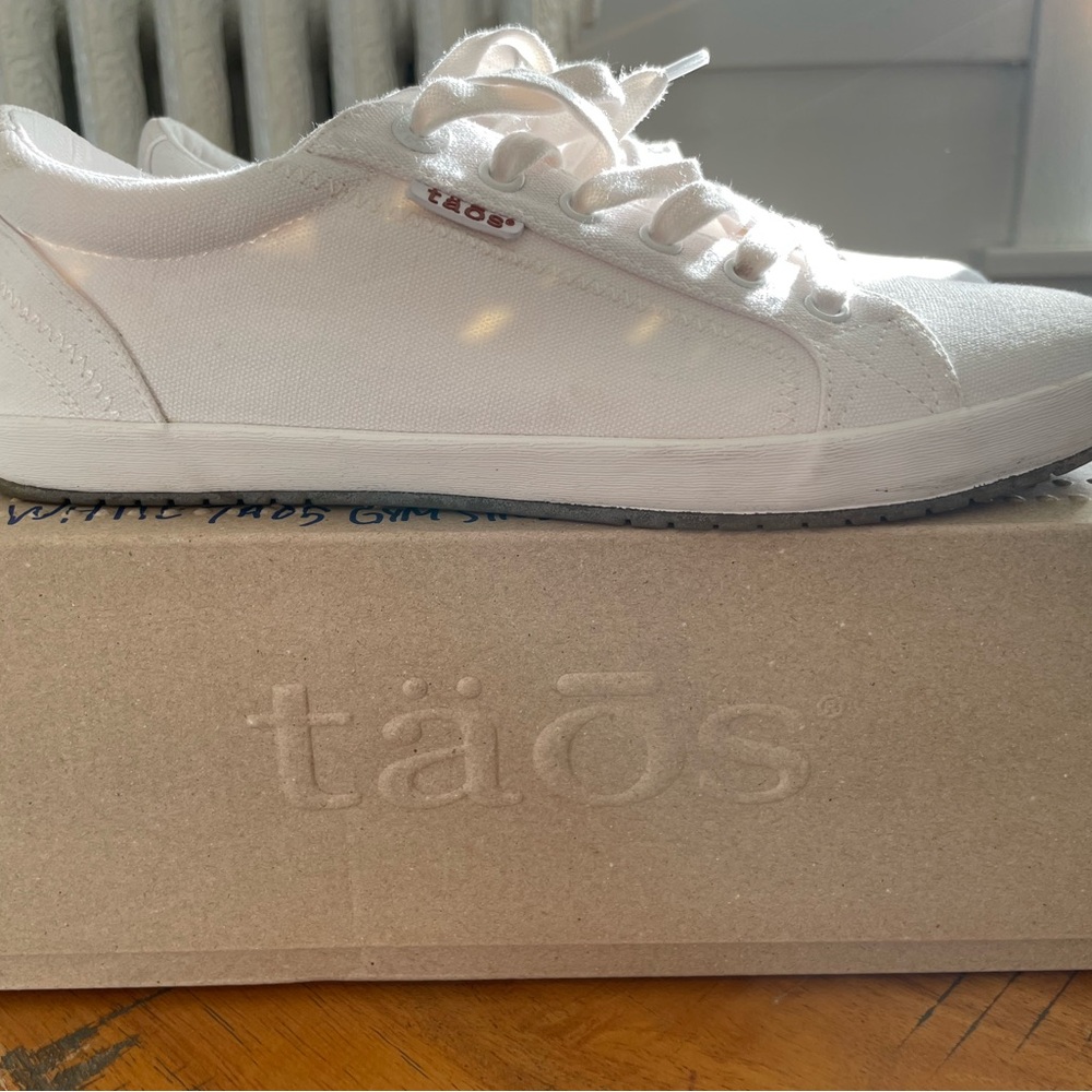 Taos Footwear White Star Sneakers